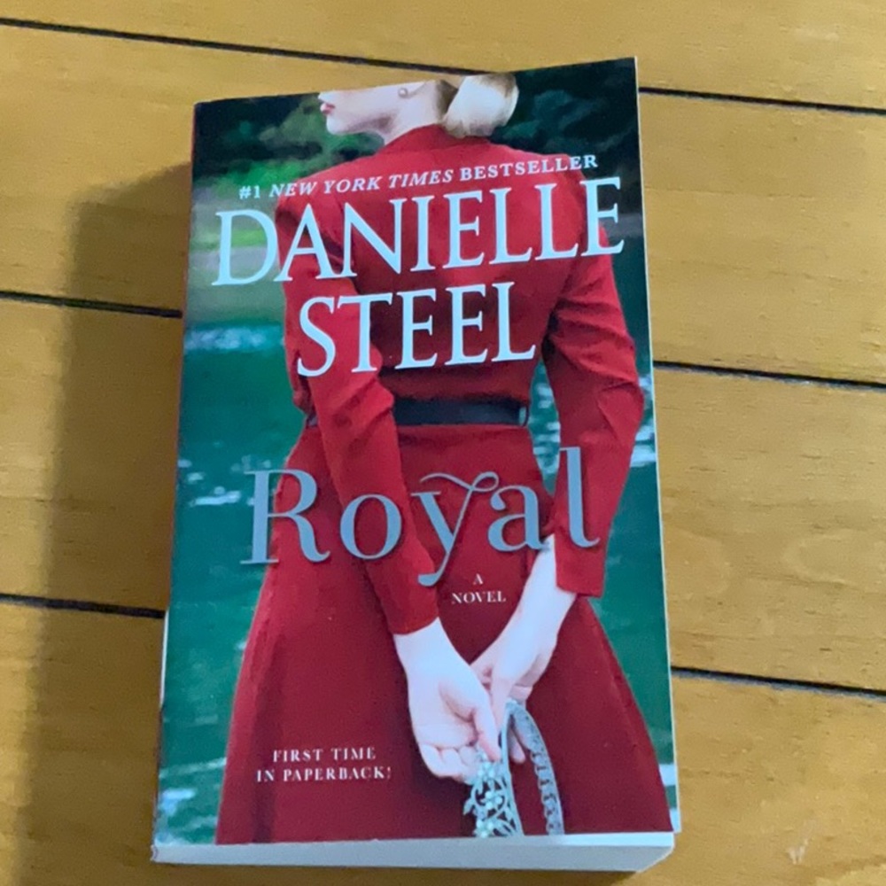 Danielle Steel - Royal